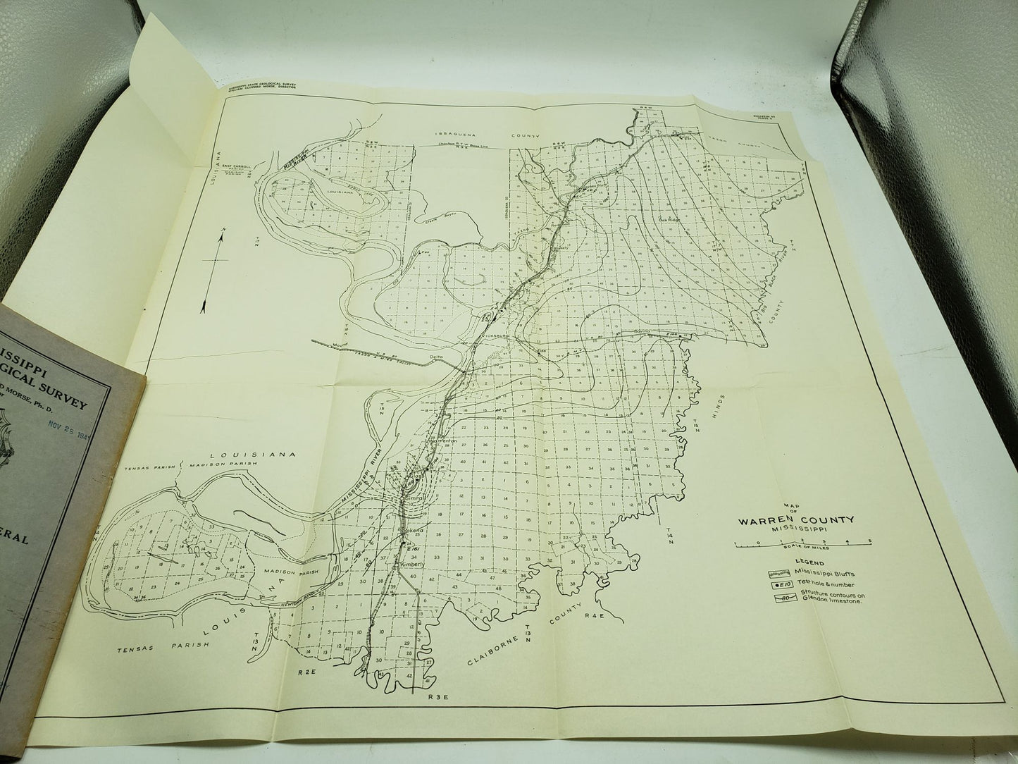 Warren County Mineral Resources (Mississippi Geological Bulletin 43)