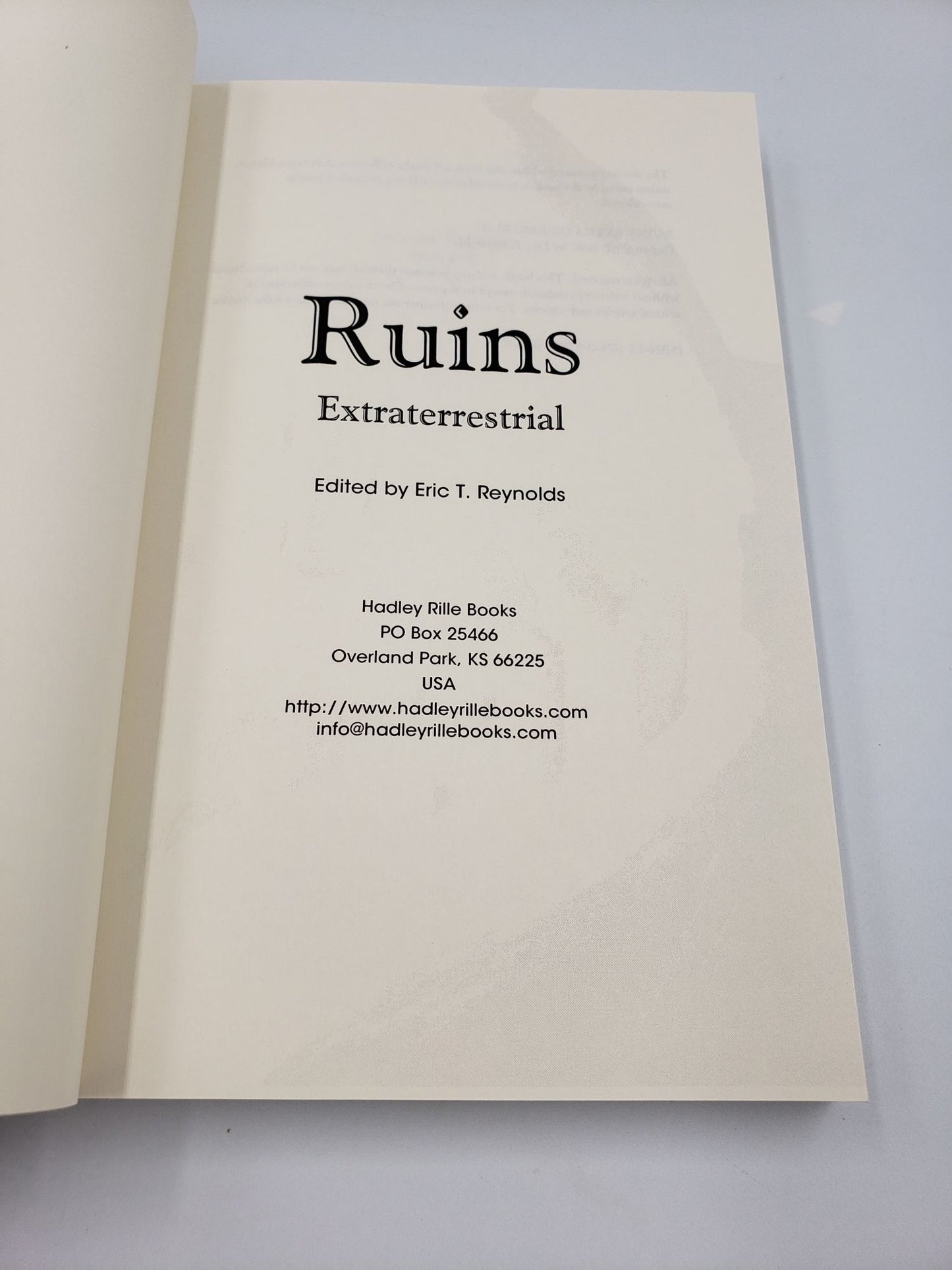 Ruins: Extraterrestrial