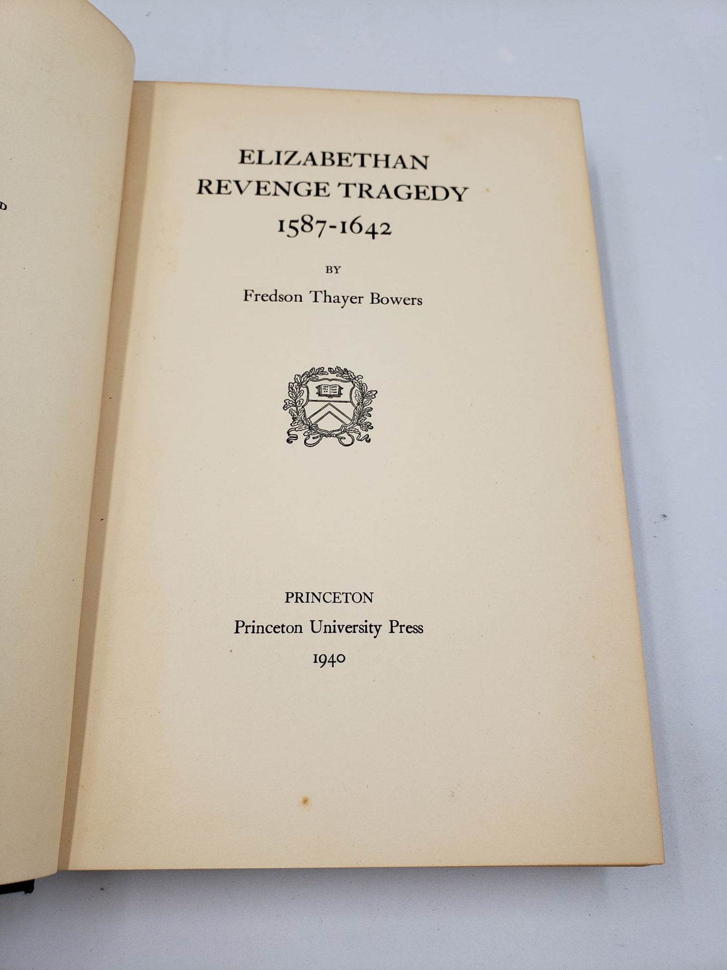 Elizabethan Revenge Tragedy: 1587 - 1642
