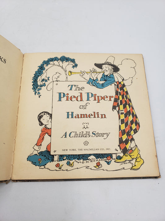 The Pied Piper of Hamelin: A Child's Story