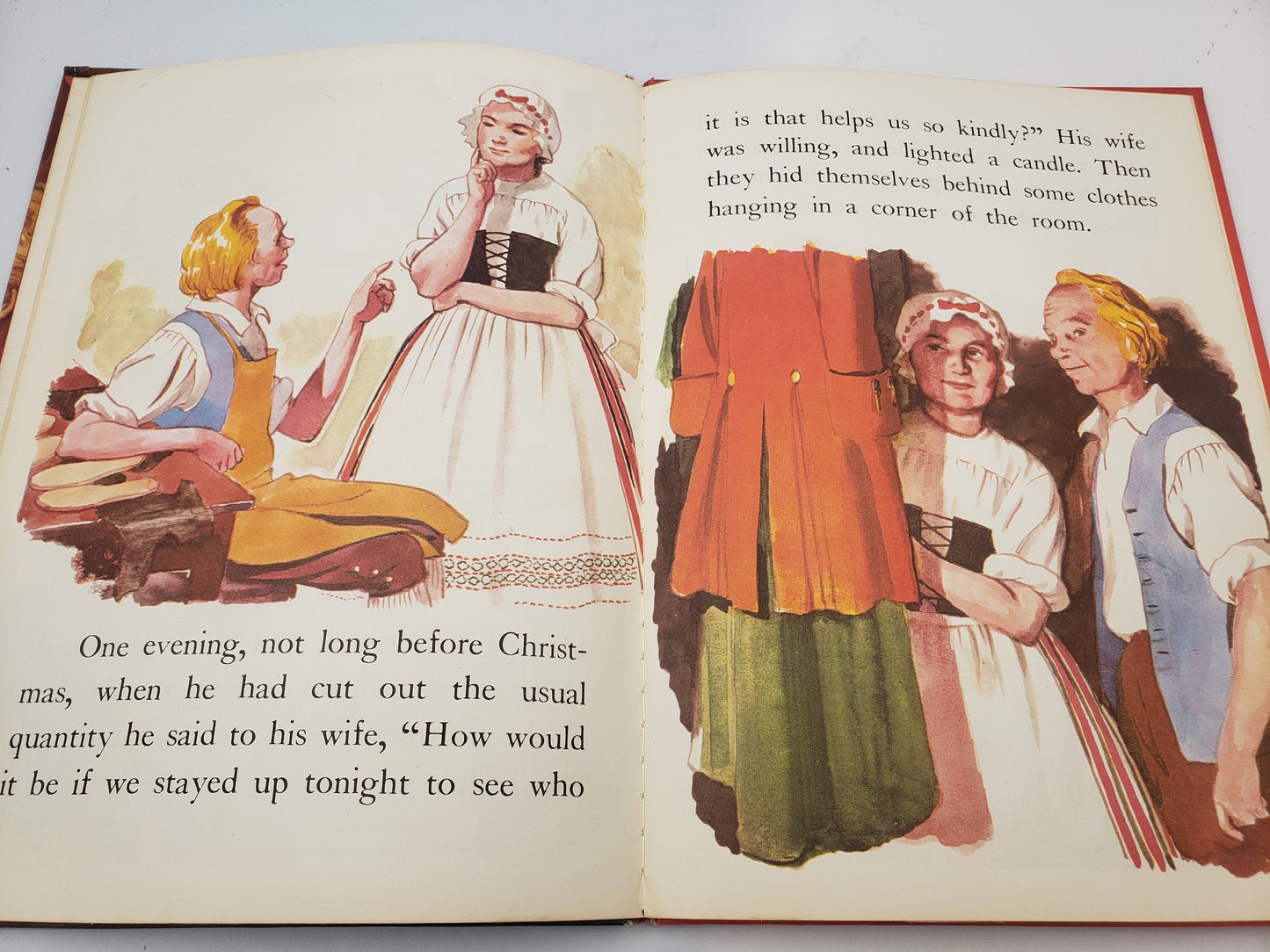 The Elves and The Showemaker: A Rand McNally Giant Book