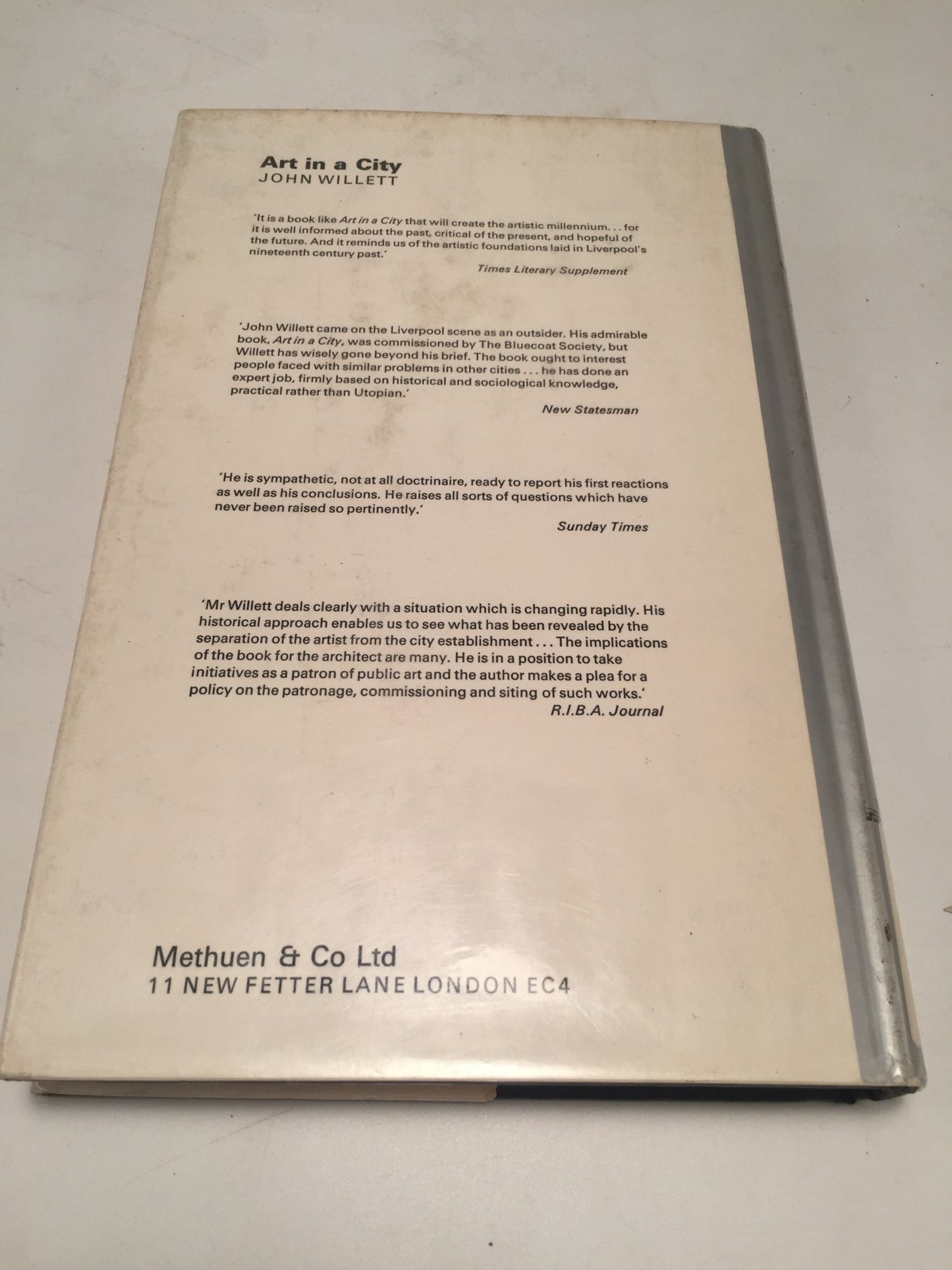 Art in a Machine Age: A Critique of Contemporary Life Through the Medium of Architecture