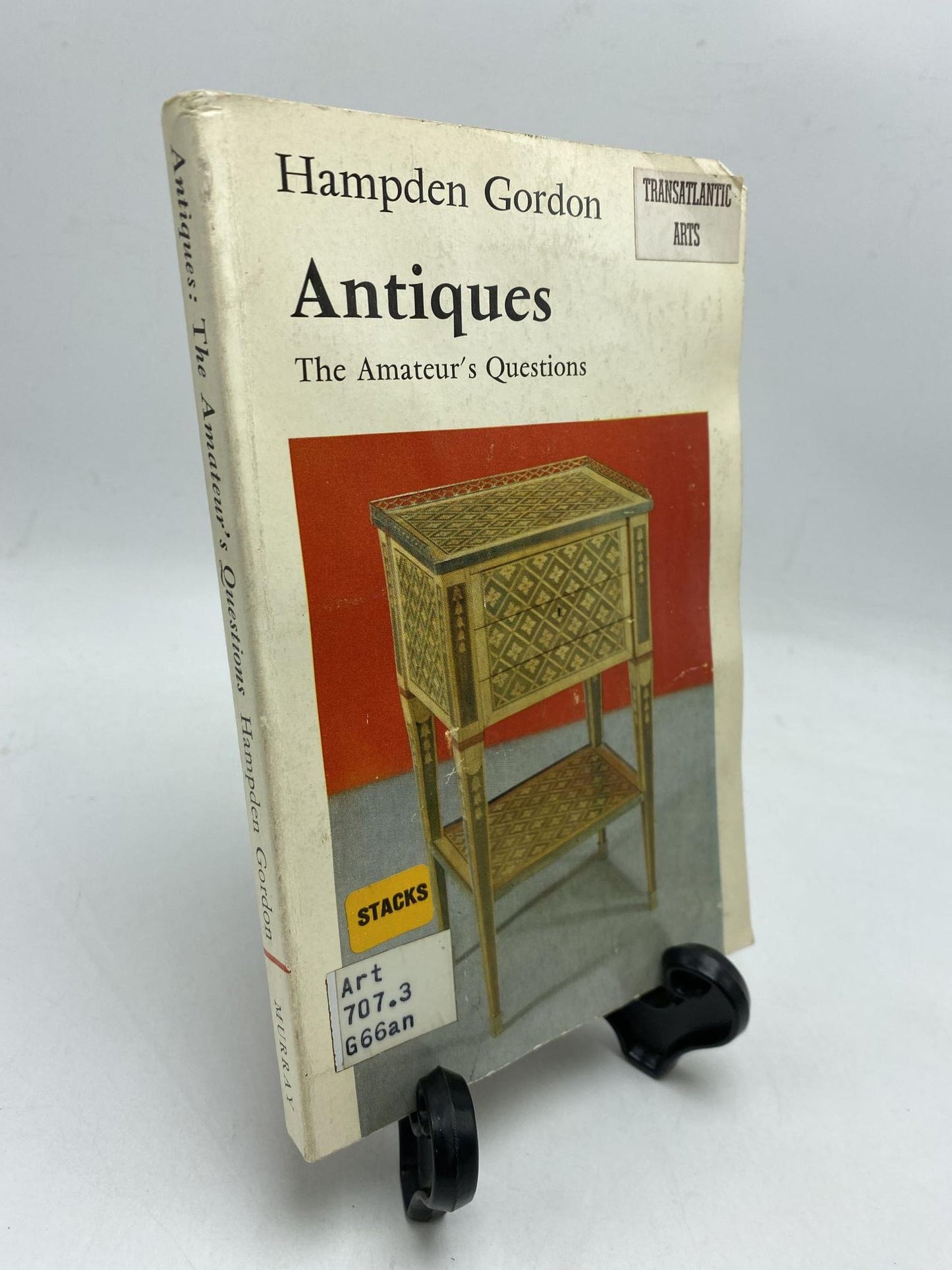 Antiques: The Amateur's Questions