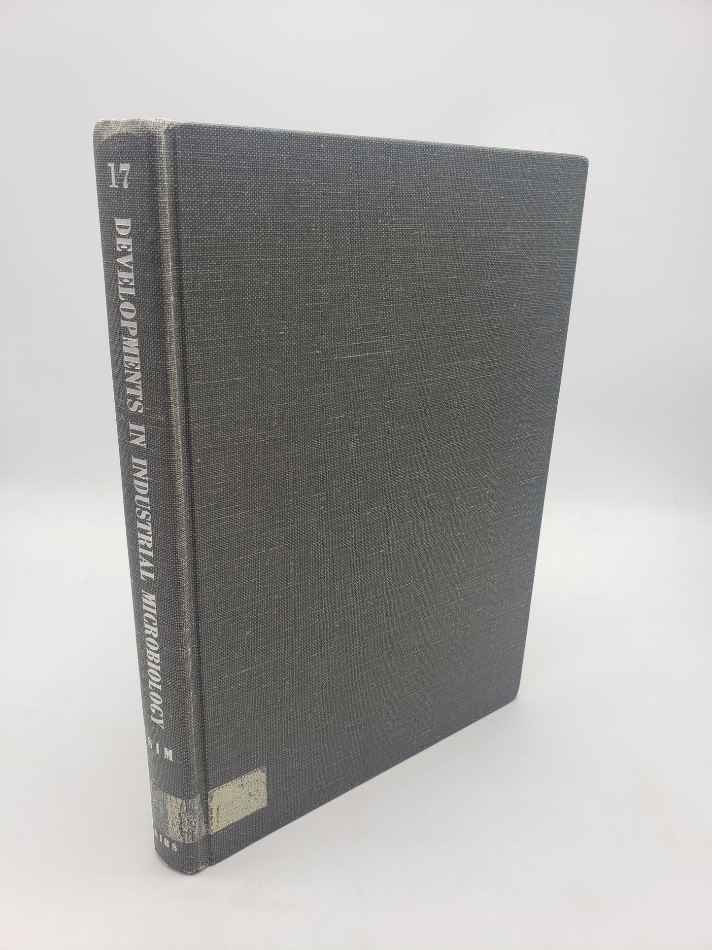 Developments in Industrial Microbiology (Volume 17)