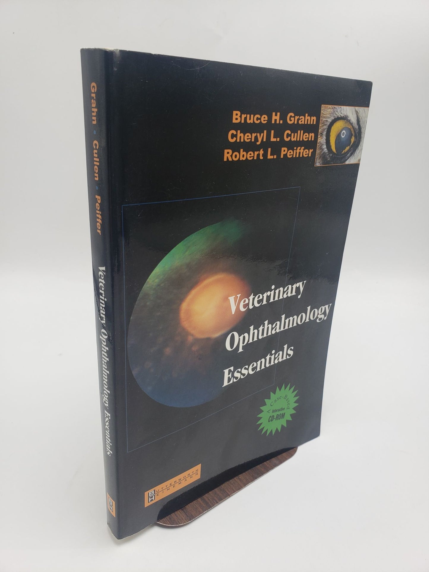 Veterinary Ophthalmology Essentials