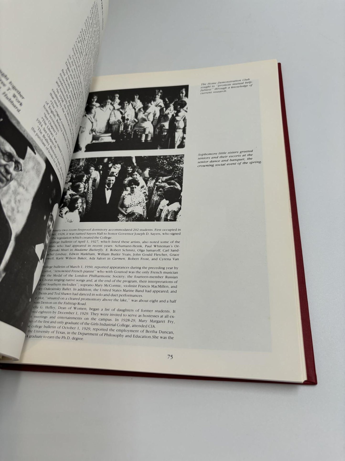 Marking A Trail: A History Of The Texas Woman's University