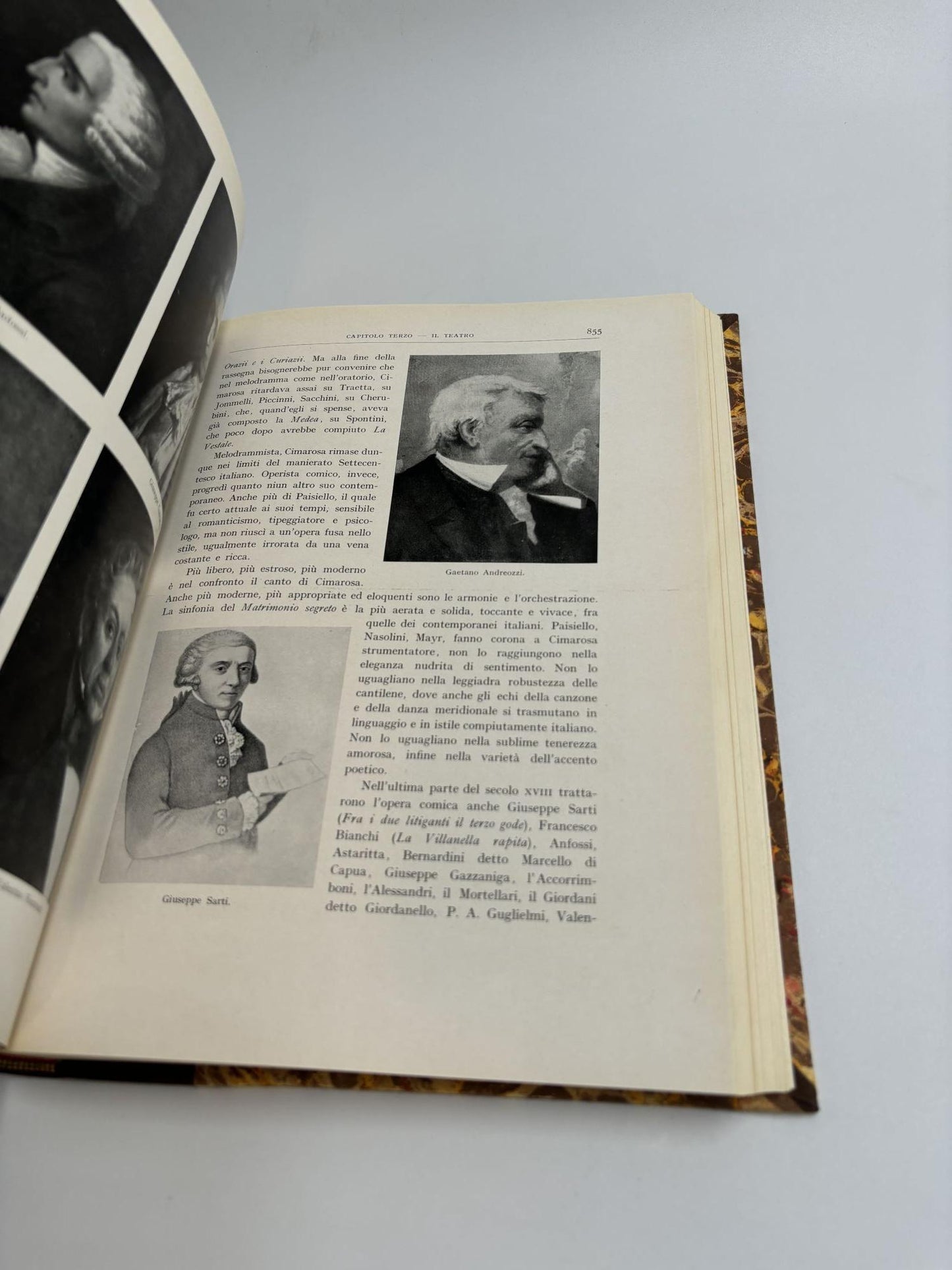 Storia della Musica. III Volumi. Vol. I: Dal Medioevo al Seicento. Vol. II: Il Settecento. Vol. III: L'Ottocento e il Novecento.