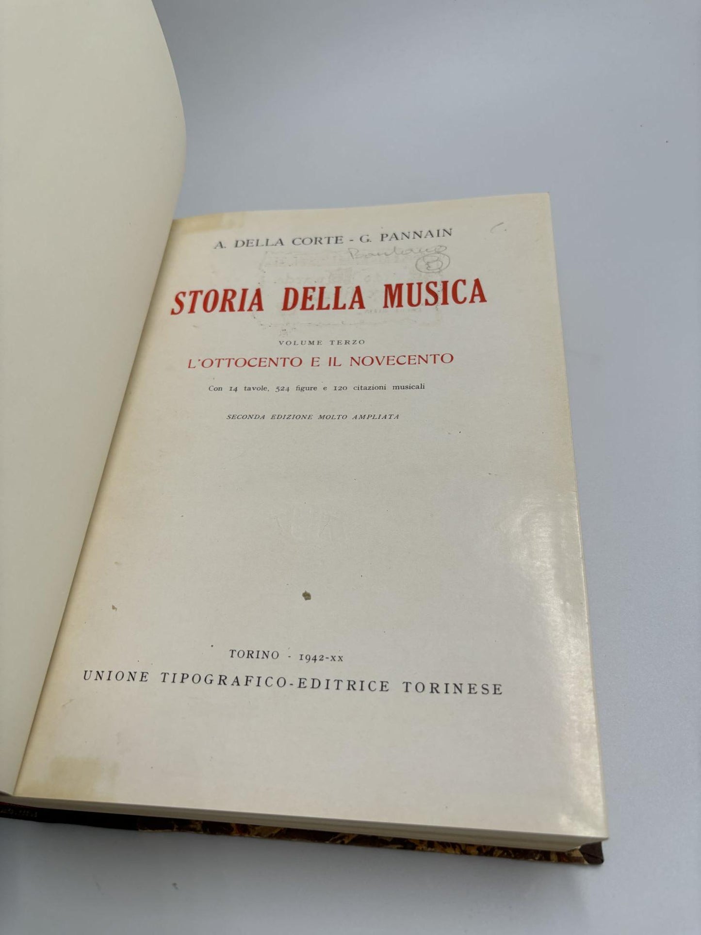 Storia della Musica. III Volumi. Vol. I: Dal Medioevo al Seicento. Vol. II: Il Settecento. Vol. III: L'Ottocento e il Novecento.
