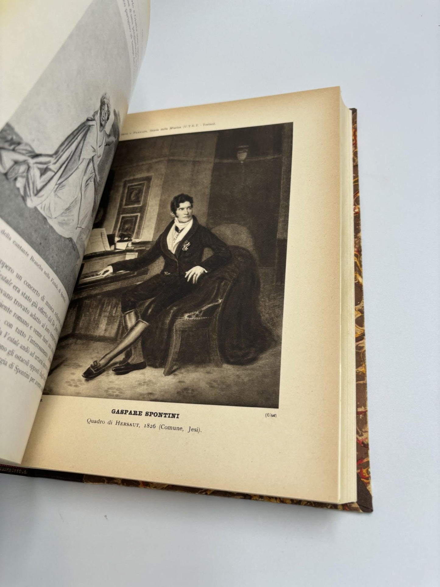 Storia della Musica. III Volumi. Vol. I: Dal Medioevo al Seicento. Vol. II: Il Settecento. Vol. III: L'Ottocento e il Novecento.
