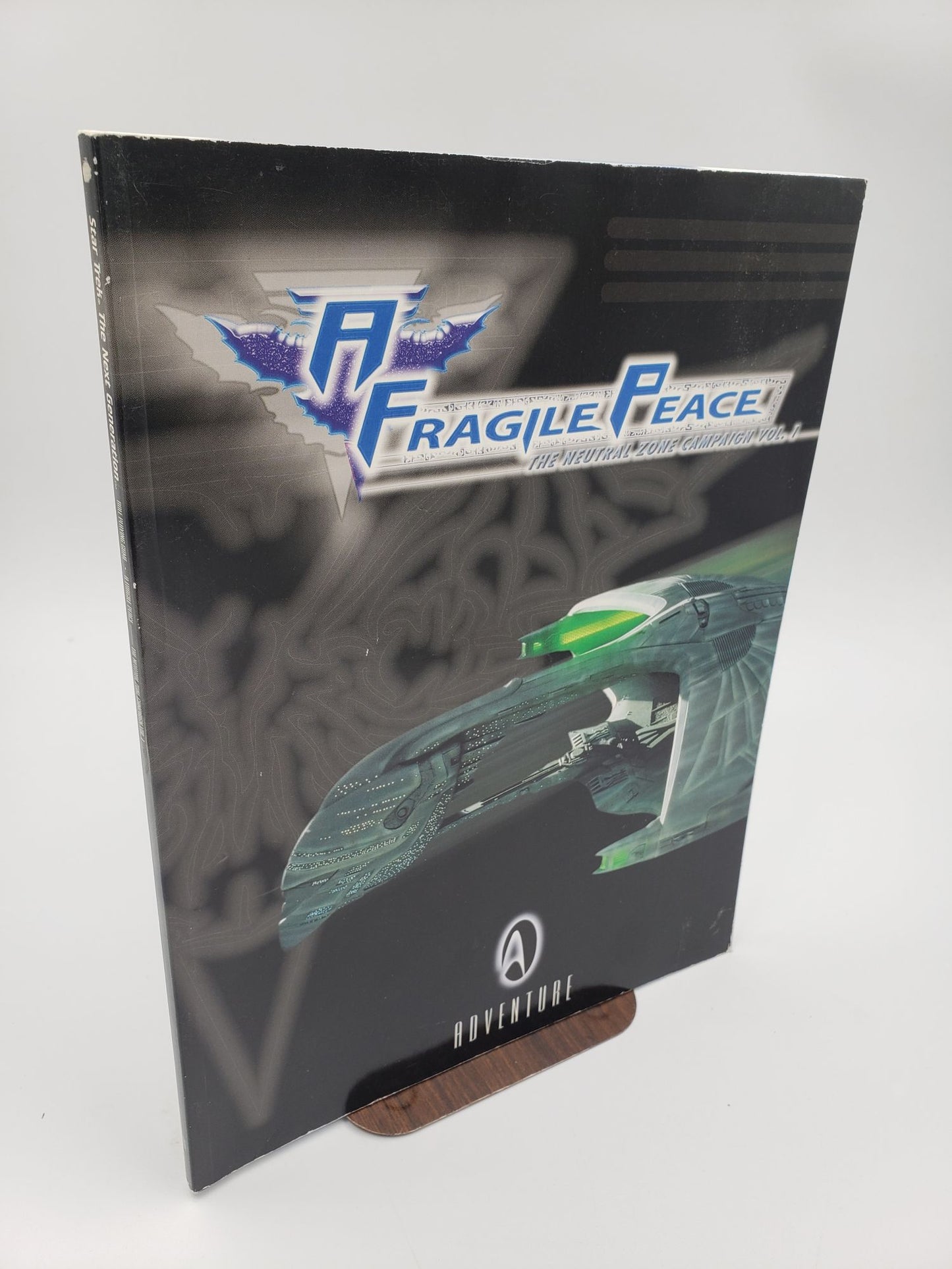 Star Trek The Next Generation, A Fragile Peace: The Neutral Zone Campaign (Volume 1)