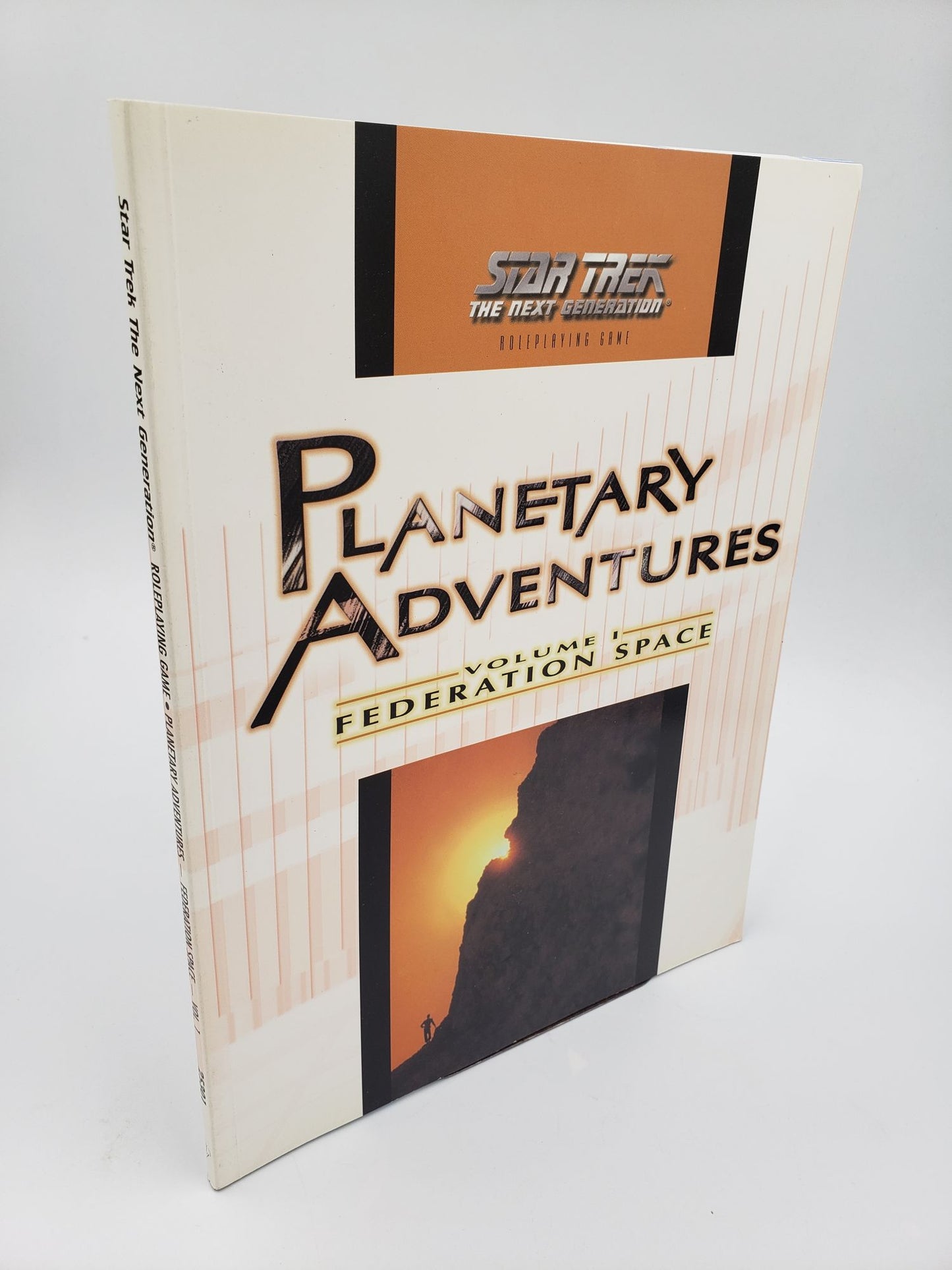 Star Trek The Next Generation Role Playing Game: Planetary Adventures - Federation Space (Volume 1)