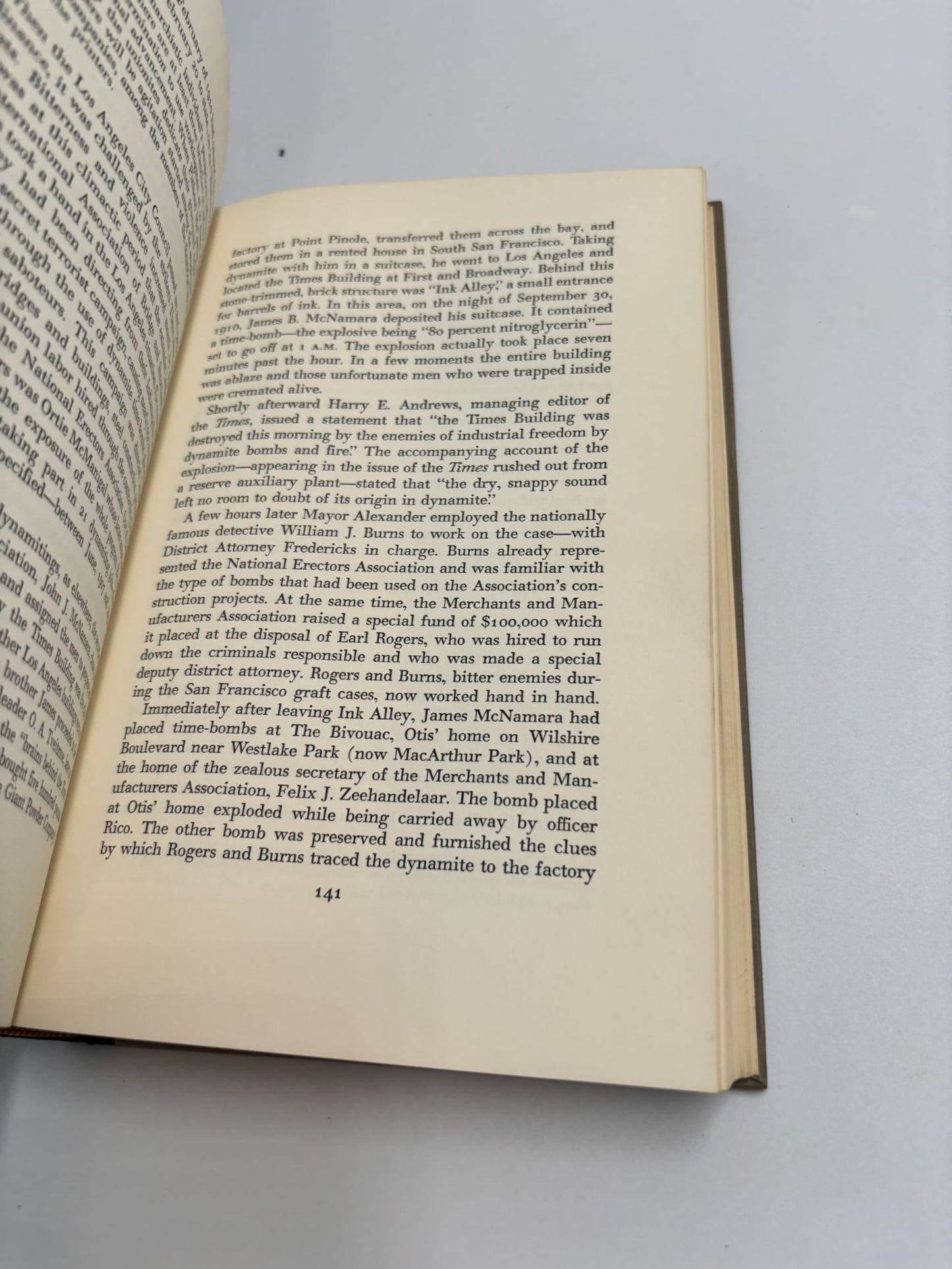 Lawyers Of Los Angeles. A History Of The Los Angeles Bar Association And Of The Bar Of Los Angeles County.