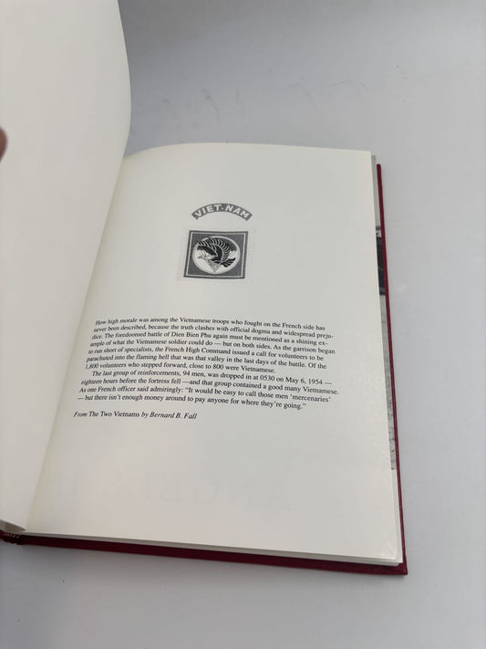 Angels in Red Hats: Paratroopers of the Second Indochina War