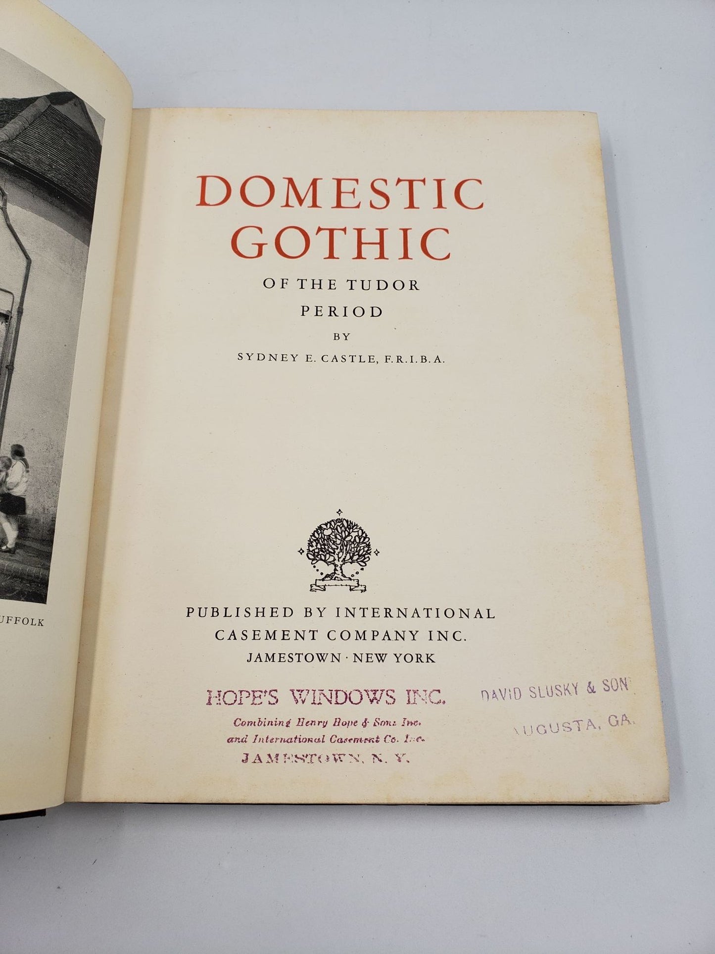 Domestic Gothic Of The Tudor Period