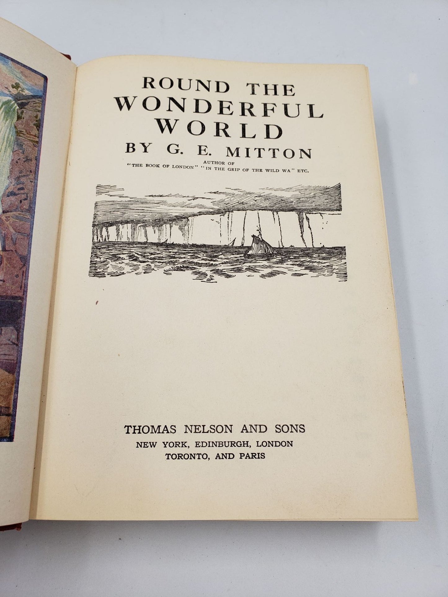 Round The Wonderful World
