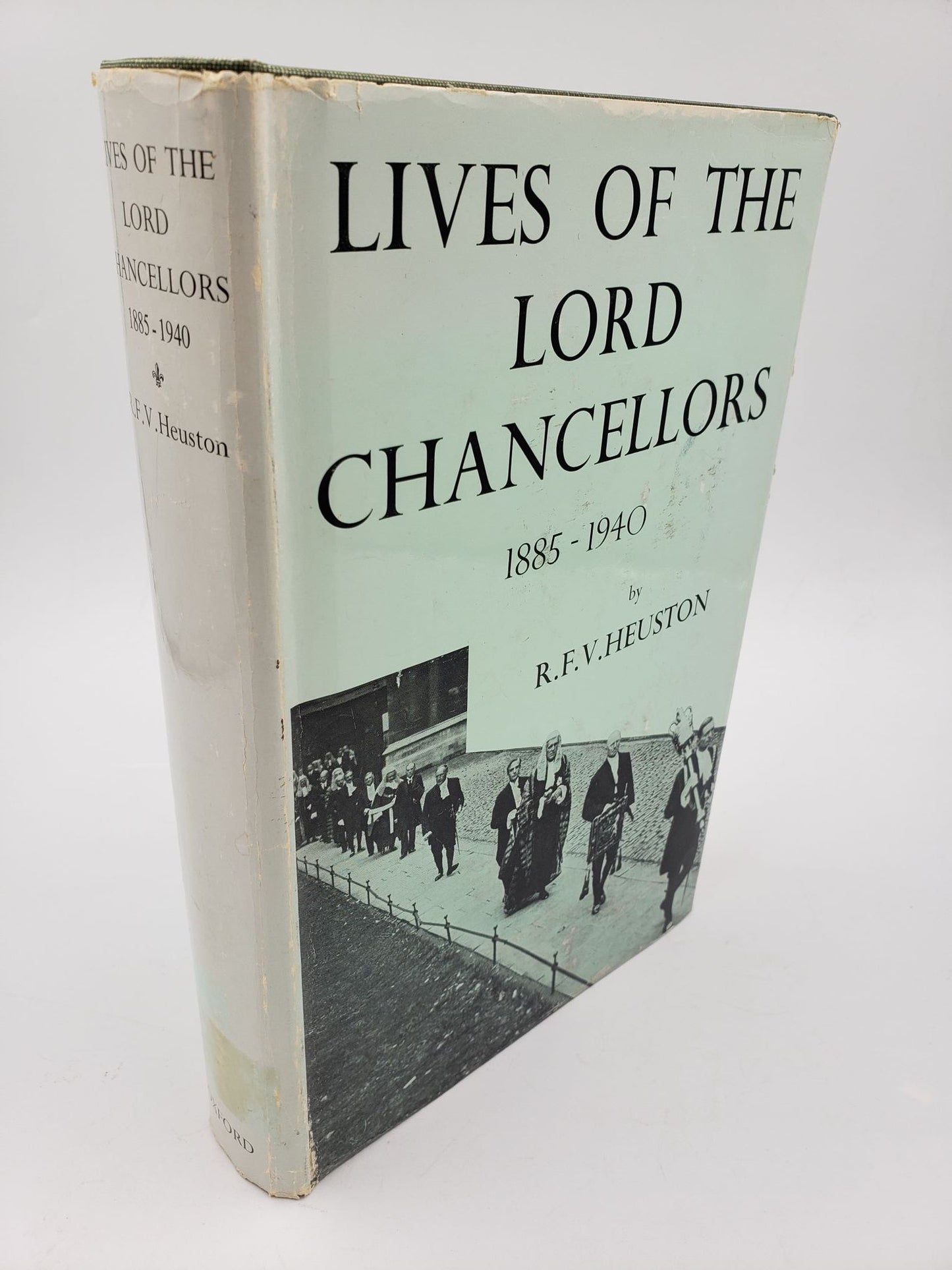 Lives Of The Lord Chancellors: 1885-1940