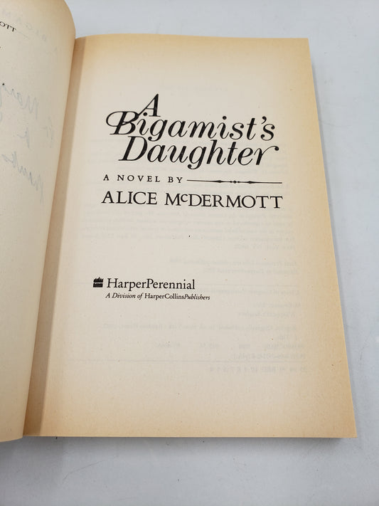 A Bigamist's Daughter: A Novel