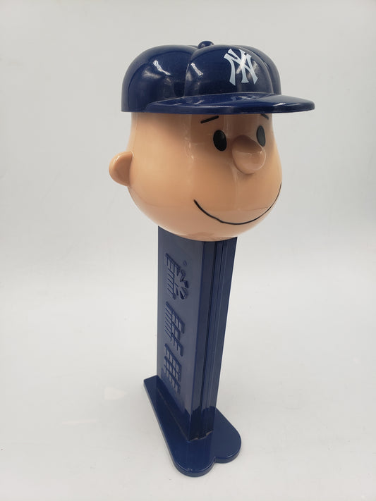New York Yankees GIANT Charlie Brown PEZ Dispenser (12" tall)