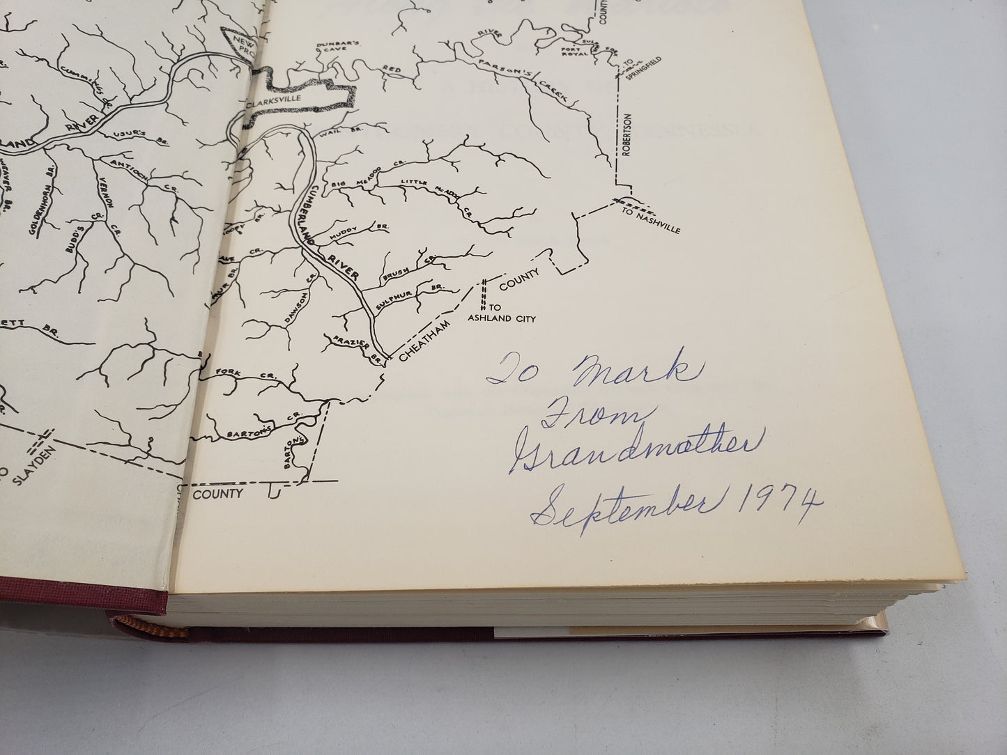Along The Warioto: A History of Montgomery County, Tennessee