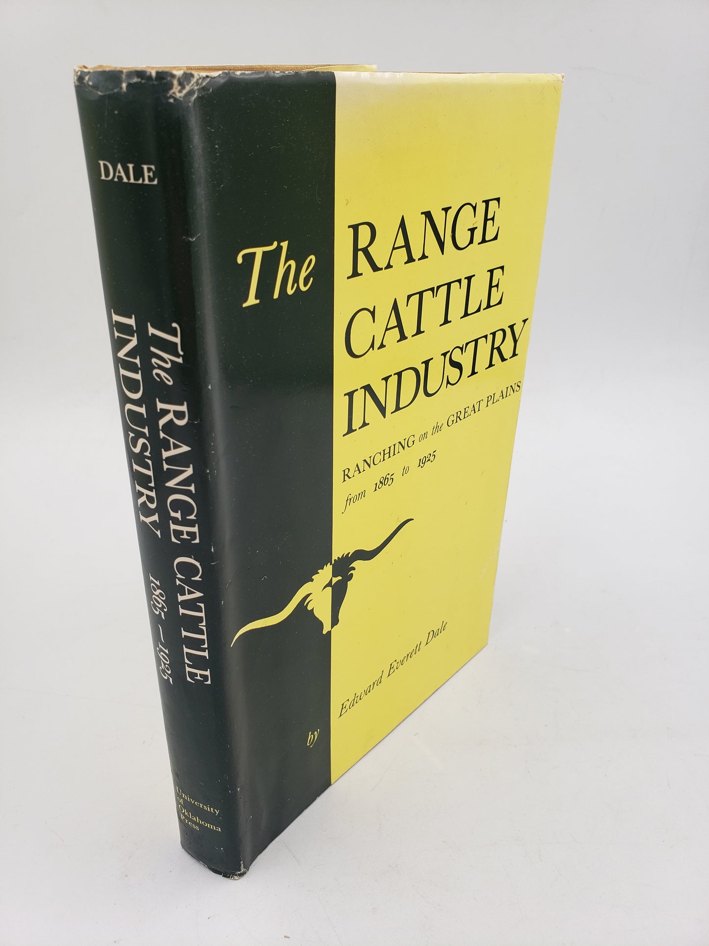 The Range Cattle Industry: Ranching on the Great Plains from 1865 to 1925