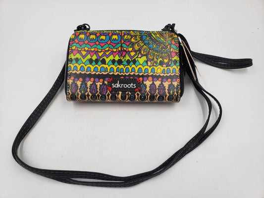 Sakroots Artist Circle Crossbody Clutch