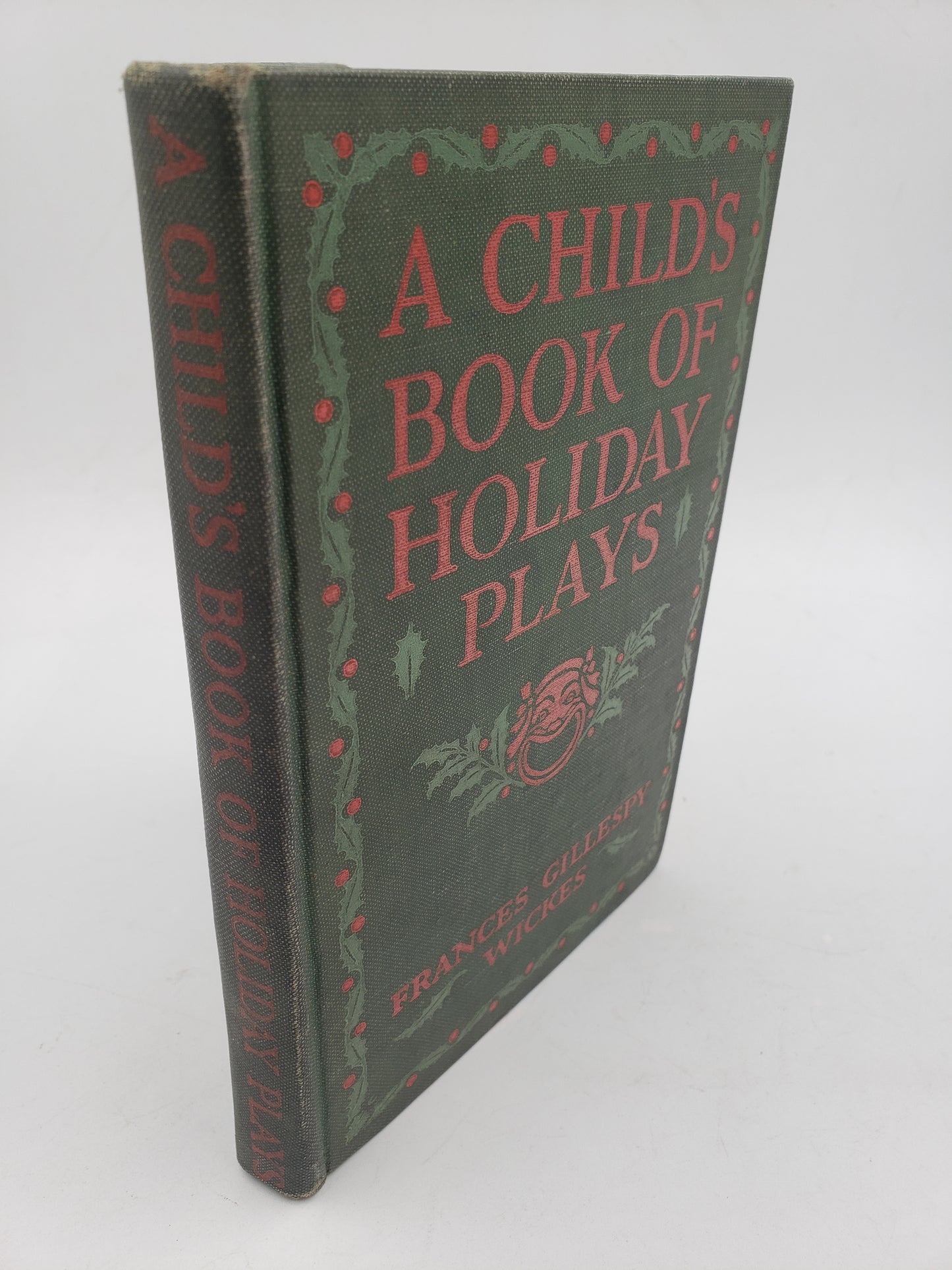 A Child's Book Of Holiday Plays