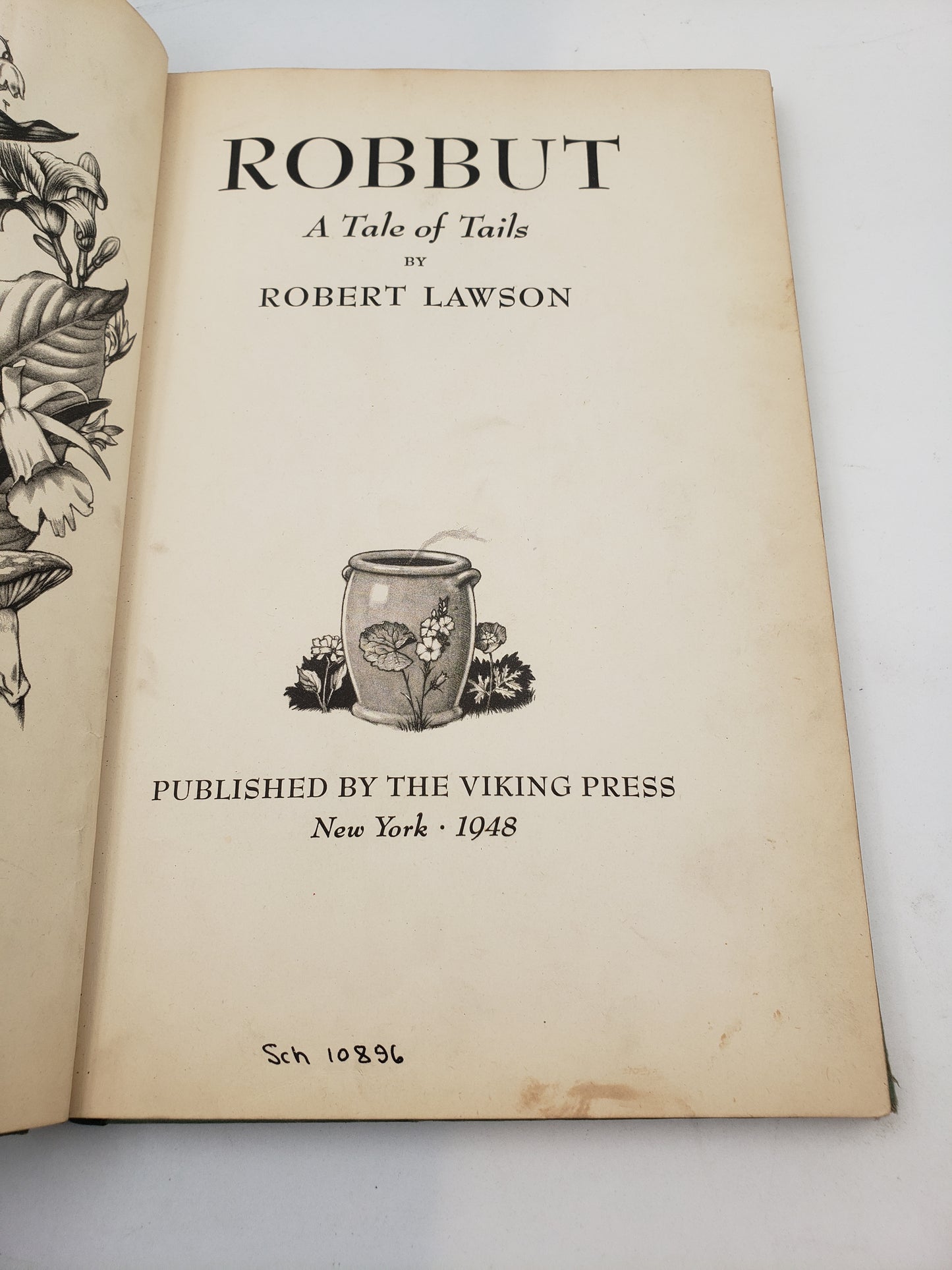 Robbut: A Tale of Tails