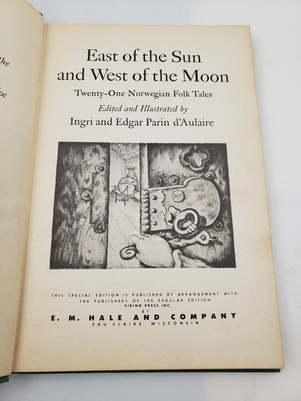 East of the Sun and West of the Moon: Twenty-One Norwegian Folk Tales