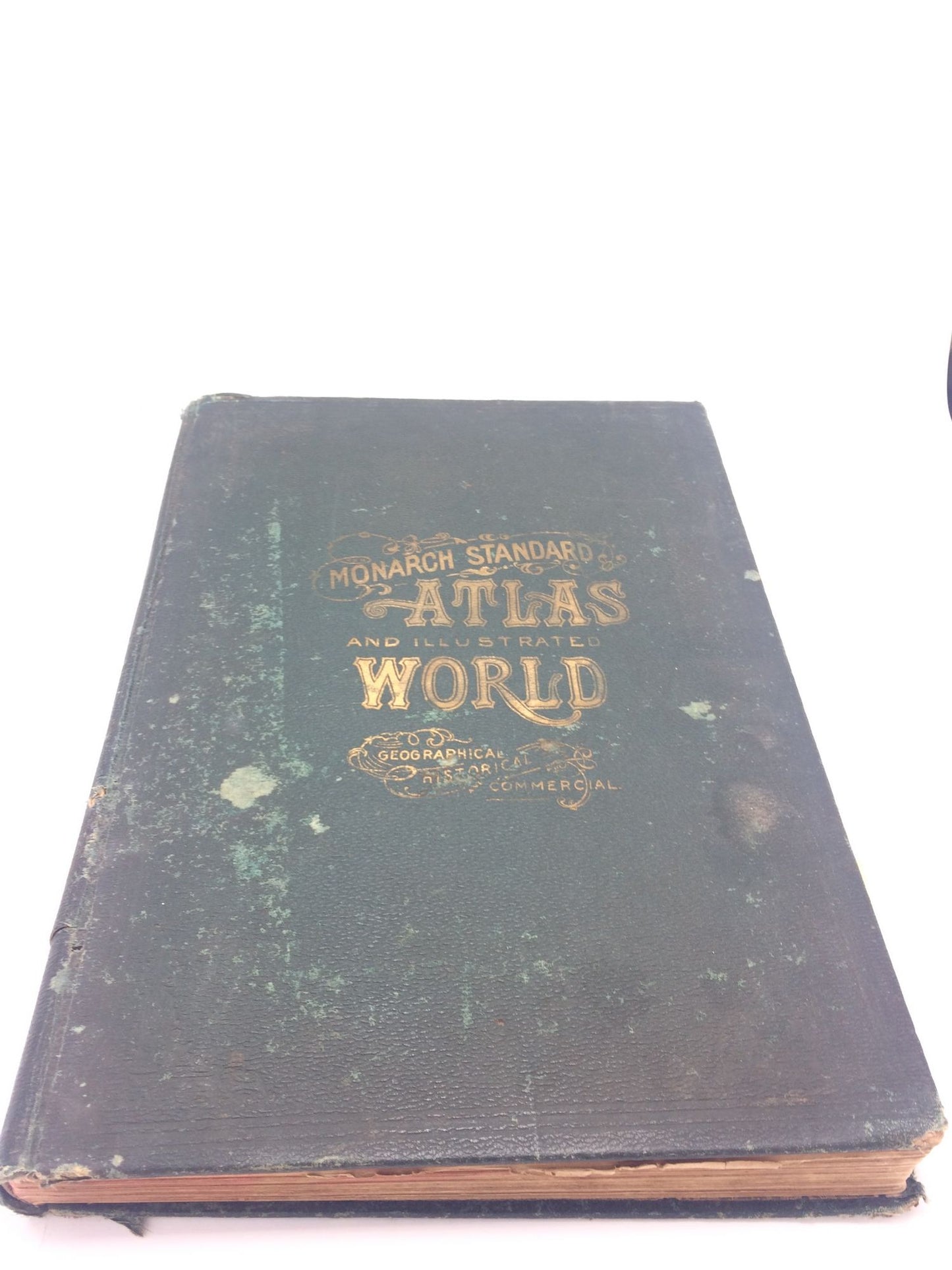 Monarch Standard Atlas And Illustrated World