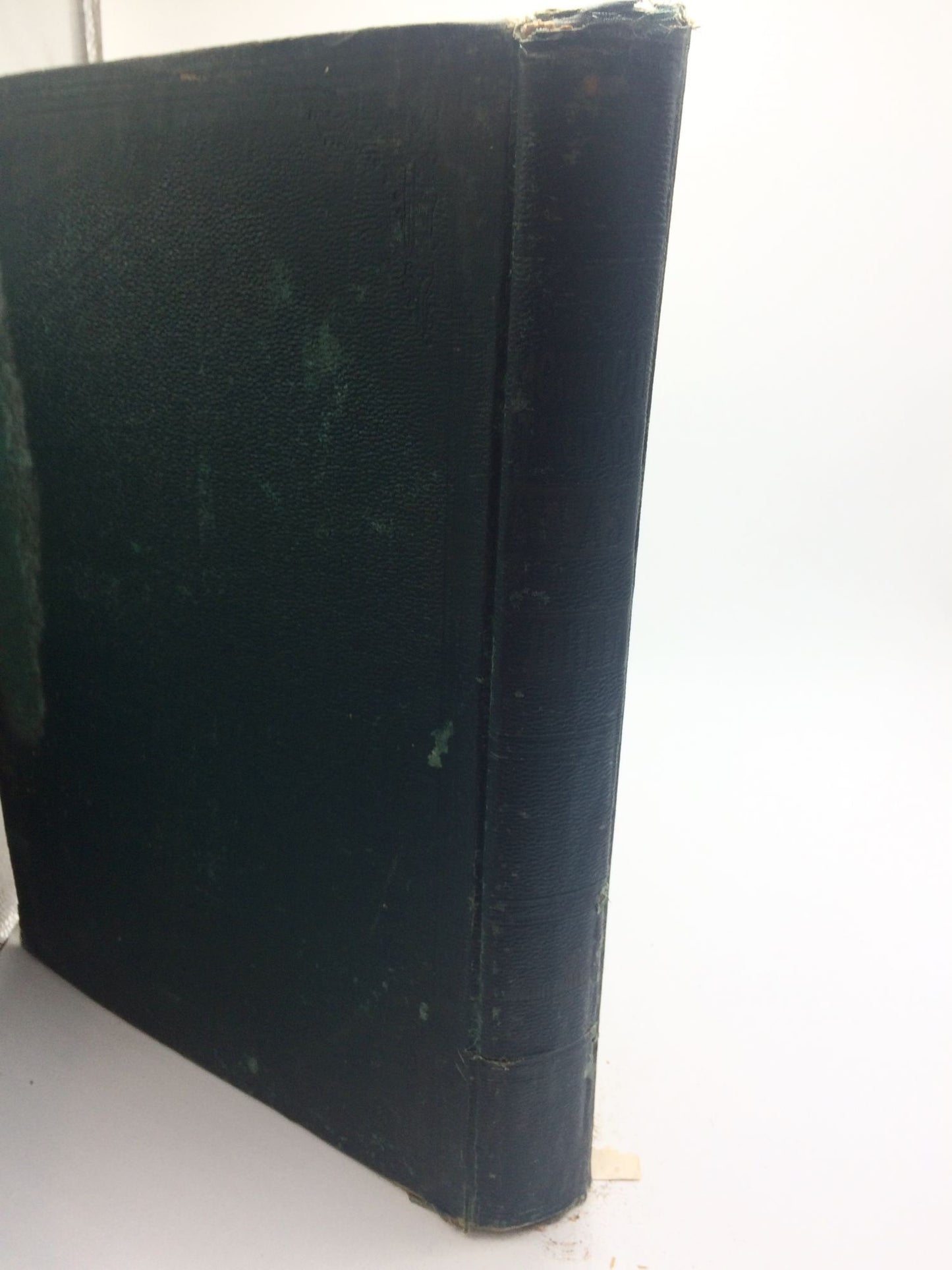 Monarch Standard Atlas And Illustrated World