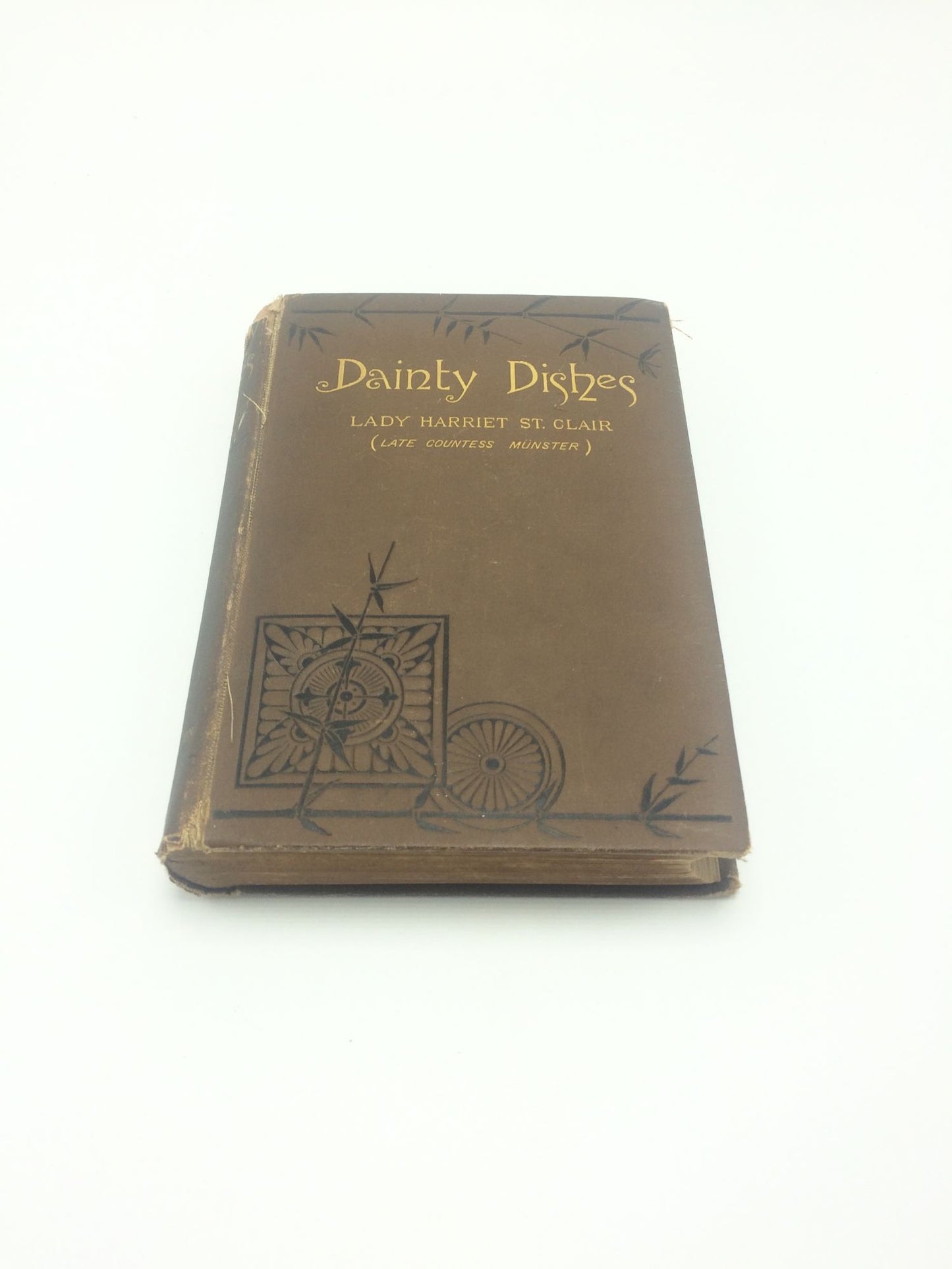Dainty Dishes