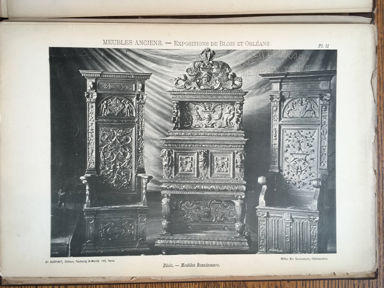 Materiaux et Documents d'Art Decoratif. Collections Celebres de Meubles Anciens en bois Sculpte des Expositions de Blois et d'Orleans. Styles Gothique, Renaissance, Henri II, Louis XIII, Louis XIV, Louis XV, Louis XVI, 32 planches