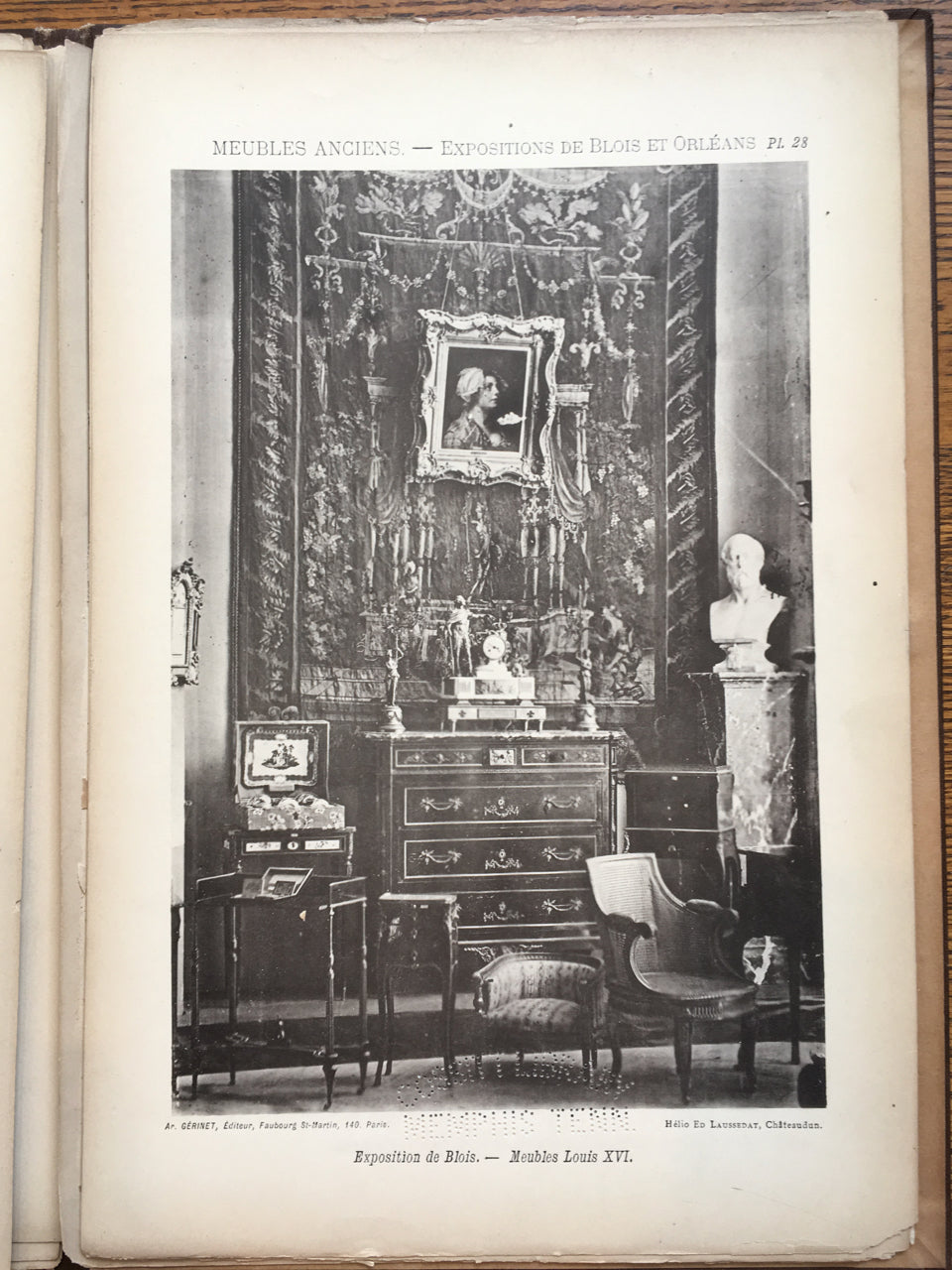 Materiaux et Documents d'Art Decoratif. Collections Celebres de Meubles Anciens en bois Sculpte des Expositions de Blois et d'Orleans. Styles Gothique, Renaissance, Henri II, Louis XIII, Louis XIV, Louis XV, Louis XVI, 32 planches