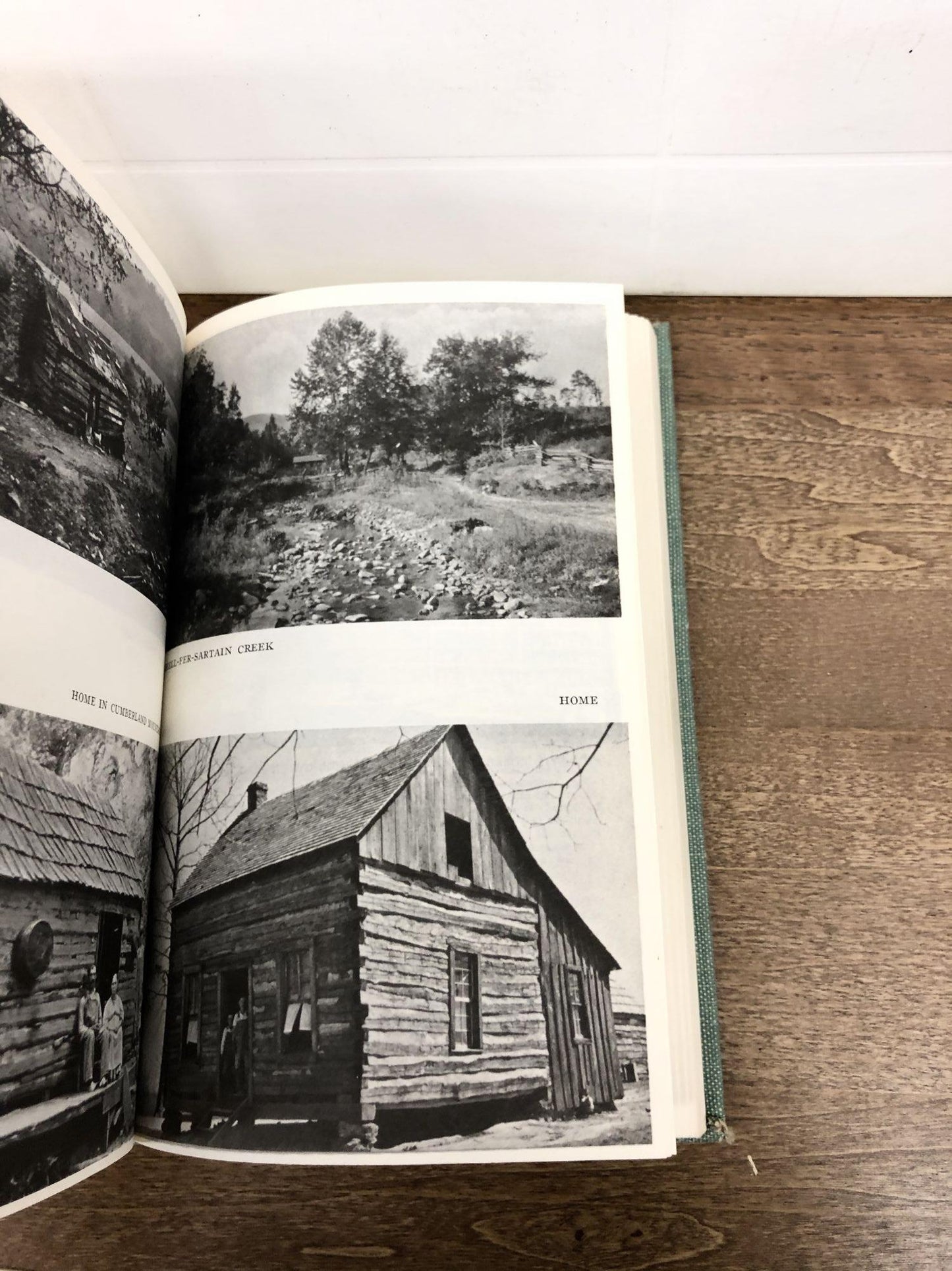 Kentucky : A Guide to the Bluegrass State