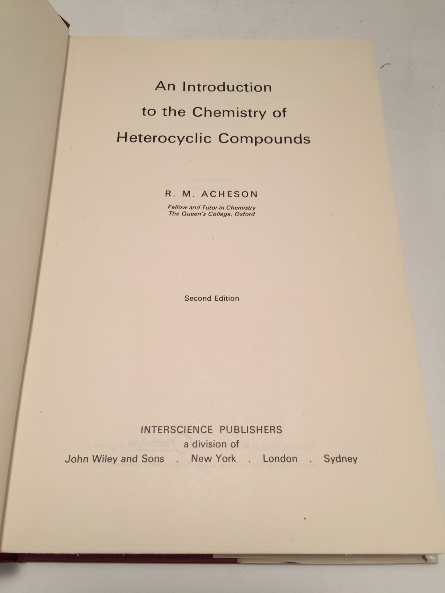 An Introduction to the Chemistry of Heterocyclic Compounds