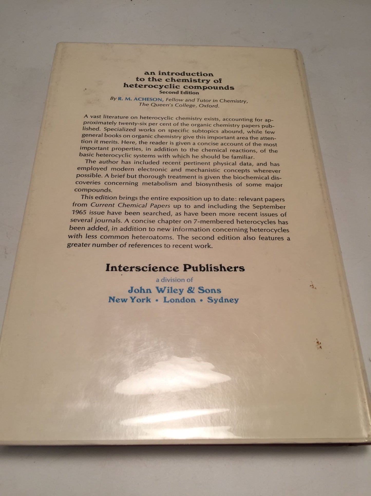 An Introduction to the Chemistry of Heterocyclic Compounds
