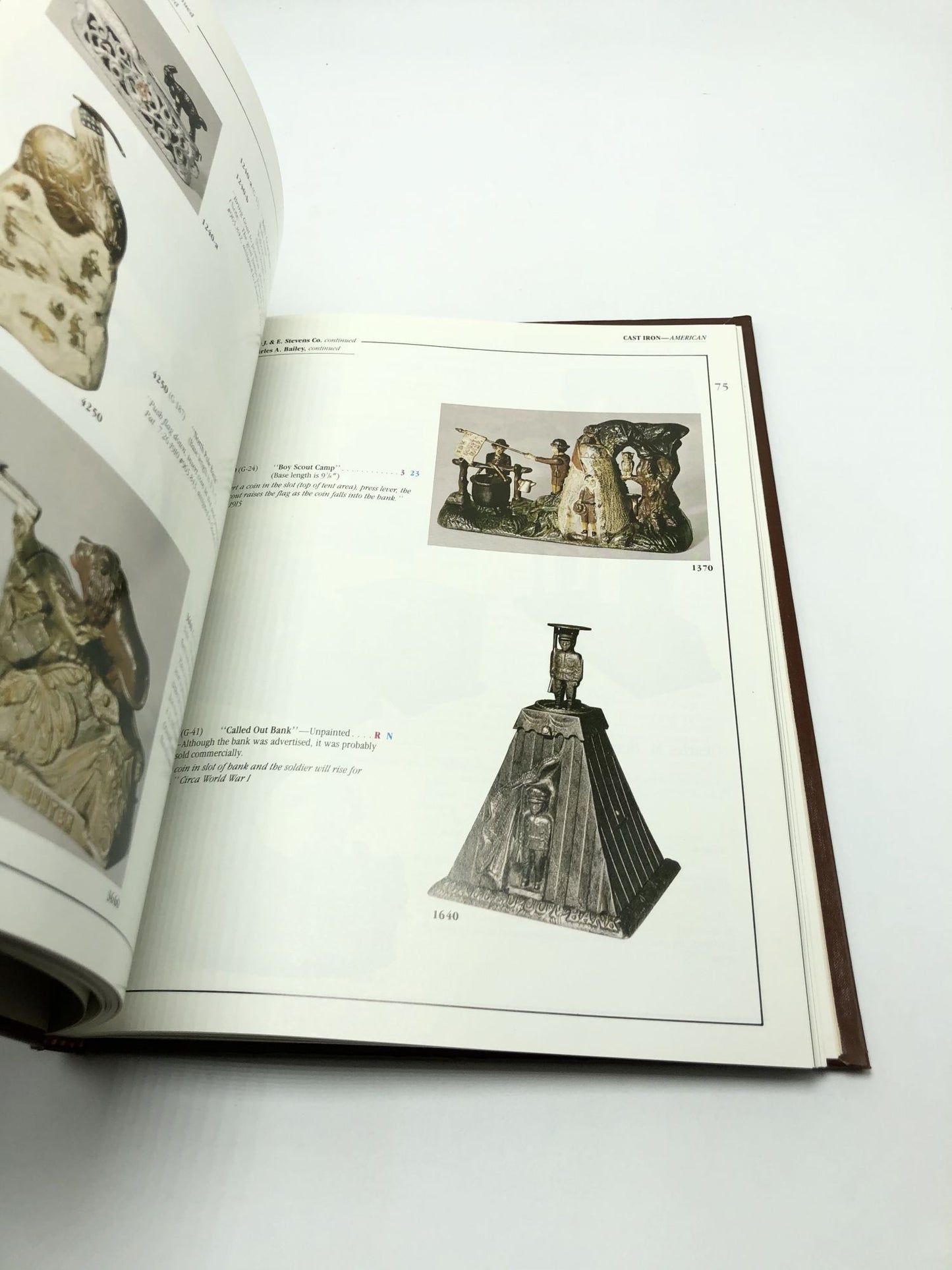 The Bank Book: The Encyclopedia of Mechanical Bank Collecting Collectors Showcase Library