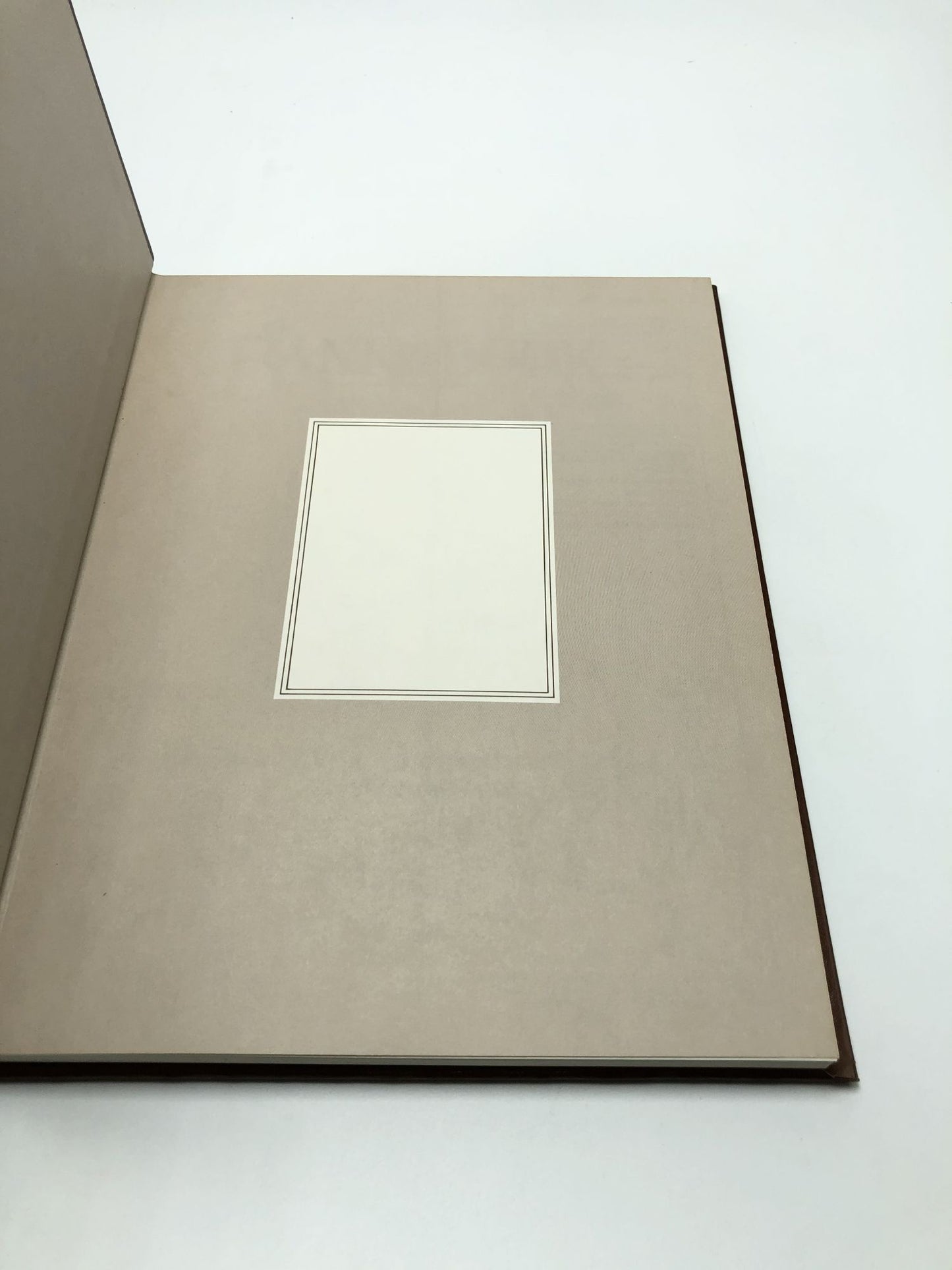 The Bank Book: The Encyclopedia of Mechanical Bank Collecting Collectors Showcase Library
