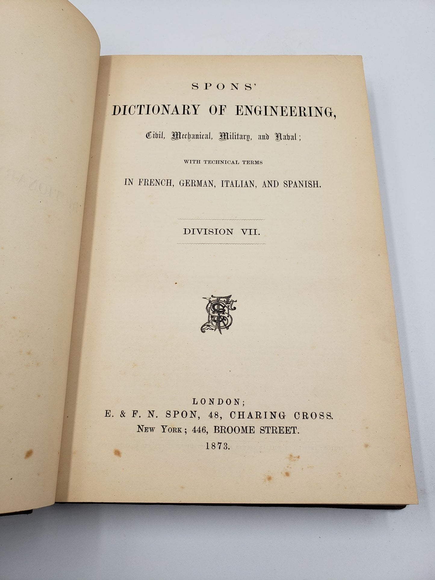 Spons' Dictionary of Engineering: Locks and Lock-Gates to Pump (Volume 7)