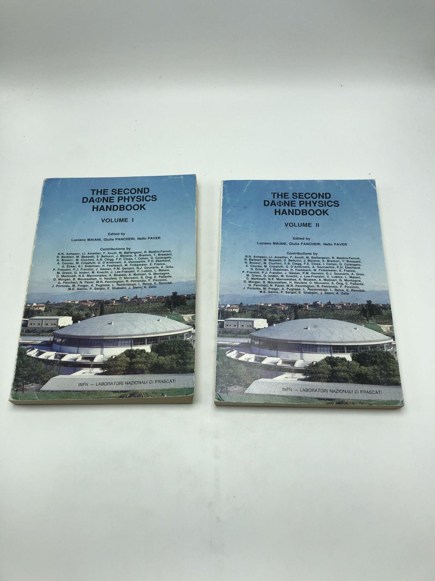 The Second Daine Physics Handbook (2 Volumes)