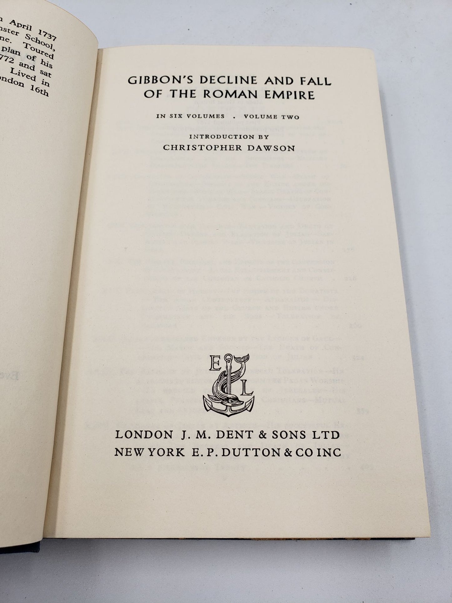 The Decline and Fall of the Roman Empire (Volume 2)