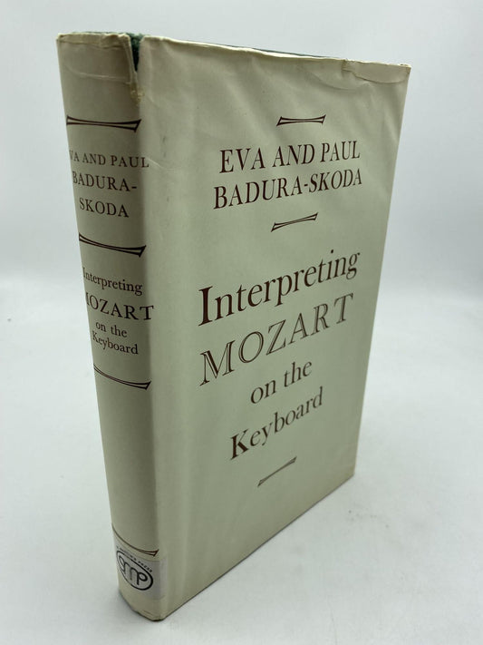 Interpreting Mozart on the Keyboard
